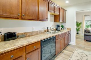 Lynchburg Rental with Deck Near Downtown! - Lynchburg - 1