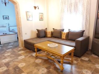 Iliaxtida Apartment - Agia Paraskevi - 1