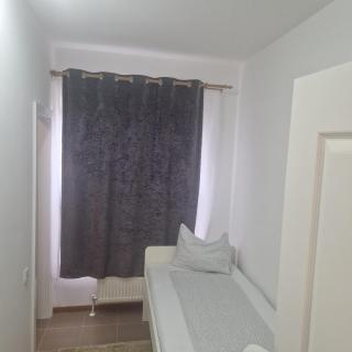 BigCitty Rooms - 9