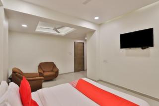Hotel Shiv Inn - Gandhinagar - 9