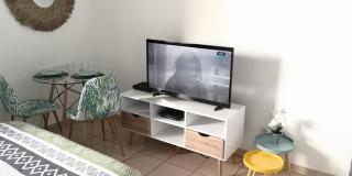 Studio équipé Clim TV Wifi - Saint-Denis - 8
