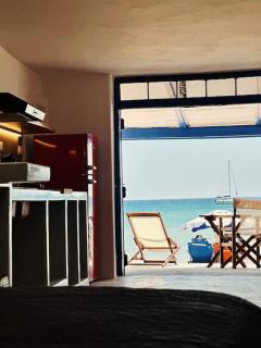 Cave Beach House Milos - Provatas - 0
