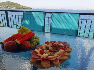 Villa Pearl of Kali - first row to the sea - Kali - 1