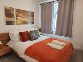 Paradigm Court, Modern 2-Bedroom Apartment F2, Oxford - Oxford - 7
