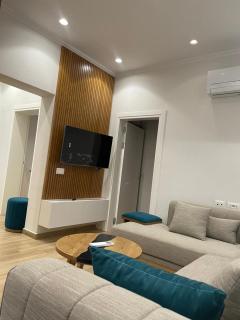 City Center Apartment Kafe Flora - 9