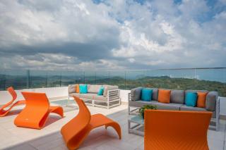 14H - Luxury Resort Panama with Rooftop Pool - 2