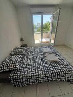 T2 duplex + piscine avec parking - 2