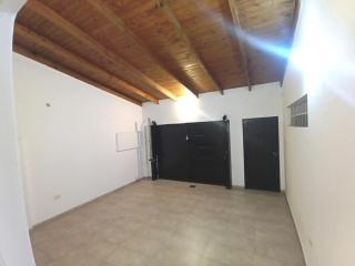 BEELAPT - Casa entera amplia, confortable y segura con garage exclusivo y parrilla - 3