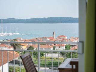 Apartment in Seget Donji with terrace - Trogir - 4