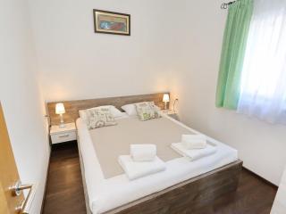 Spacious Villa in Prkos with Private Swimming Pool - Prkos - 6