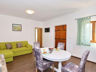 Spacious Villa in Prkos with Private Swimming Pool - Prkos - 9