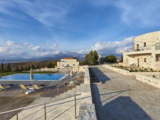 Stunning apartment in Kamilari with pool - Kamilari - 3