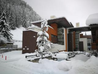 Luce Delle Dolomiti con navetta e sala giochi - Mazzin - 8