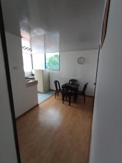 Cerca al club militar embajada americana, Corferias 502 - 0