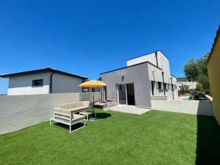Appartement Souplex Jardin proche autoroute, plages et attractions, Wifi - TV, calme - Bessan - 8