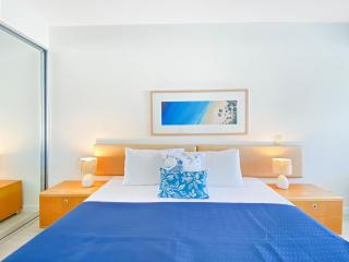 Blue on Blue Studio Room 1322 - Nelly Bay - 8