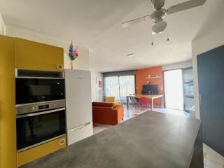 Appart Pop-Art proche autoroute, plages et attractions, Wifi - TV, déco stylée, calme - Bessan - 6