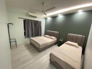 Hidden Gem @ Marina View Villas PD - 2