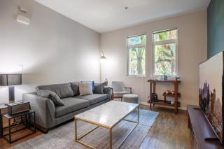 Playa del Rey 1BR w Gym WD Pool nr LAX Beach LAX-147 - Los Angeles - 0