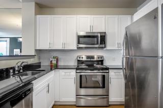 San Mateo 1BR w Pool Gym Parking BBQ SFO-169 - 5