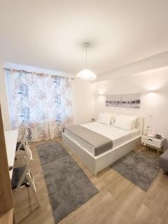 Petite Retreat in Kolonaki, Athens - 0