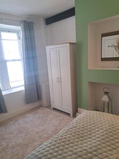 The Snug - 4
