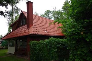 Okuninka Domek nad brzegiem jeziora Białe - 3