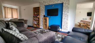 Walnut Tree View - 8