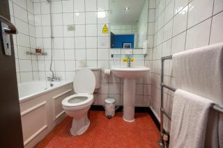 Bridge Inn by Greene King Inns - 3