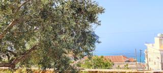 Villa Tato: Horizon Haven with Panoramic Sea Views in Himare. - Himare - 2