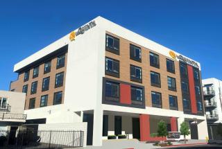 La Quinta Inn & Suites by Wyndham San Jose Airport-Downtown - San Jose - 0