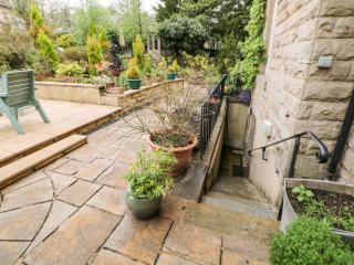 Garden Apartment - Buxton - 9