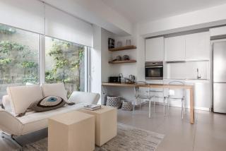 Bliss Living - Vouliagmeni - 9
