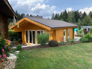 Ferienwohnungen und Gästezimmer Herrmann - Steinbach am Wald - 9