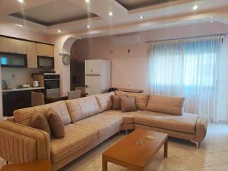 Lovely large summer apartment next to Lungomare - Valona - 0
