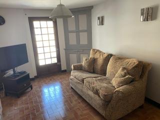 Mays' House - 9