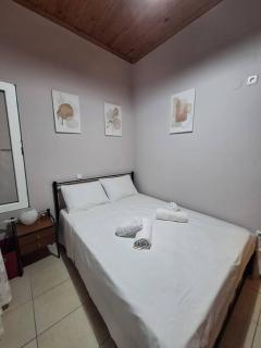 Lovely Guesthouse On The Beach - Agia Anna - 1