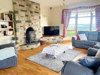 Tour House, A Country Escape set in Natures Beauty - 8