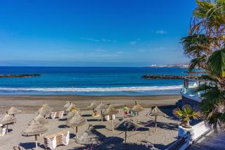 1 минута до пляжа, кондиционер, барбекю, wi-fi - Playa de las Americas - 5