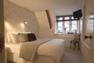 The Cott Inn - 3
