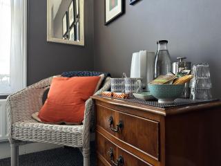 One Drake Road, Tavistock, Devon - Tavistock - 3