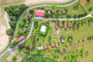 Les Cabanes Parisiennes - Chalets 1h30 from Paris - 62P - 0