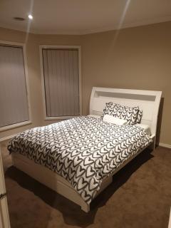 Pacific Werribee Home 25 Min CBD Airport - Werribee - 7