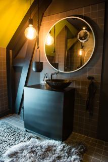 Bijzonder stadshuis met diepe moderne tuin. - 1