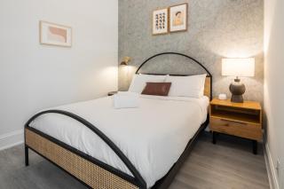 Sosuite at French Quarters - Rittenhouse Square - Philadelphia - 6