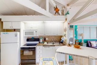 Sand Dollar Chalet II - Indian Pass - 3