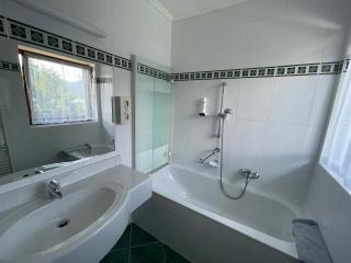 Seehotel Ressmann - Drobollach am Faakersee - 8