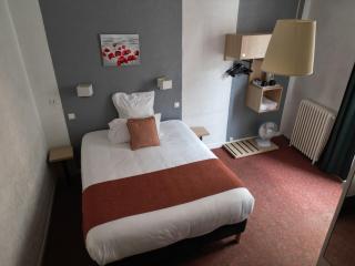 Contact Hôtel les Platanes Villeneuve sur Lot Centre - Villeneuve-sur-Lot - 7