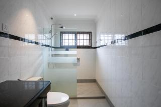 Kontor Mansion - 3 mins to Teluk Chempedak Beach & Private Pool - Kuantan - 7