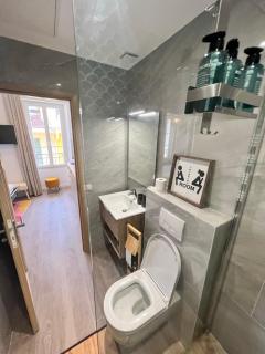 Les Appartements de Nana 6 - Studio hypercentre, Rue Meynadier, Palais & Plage, clim, wifi - Cannes - 2